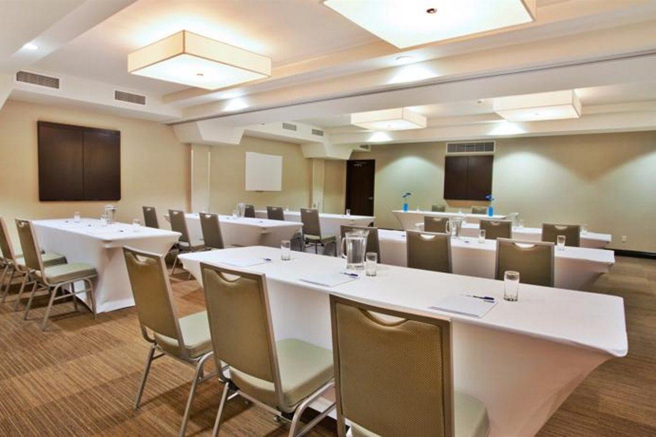 Hotel Express - By Ihg 2*